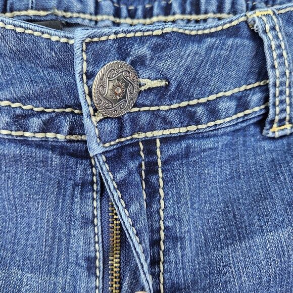 💇‍♀️Lane Bryant Blue Denim Tan Embroider Capri Jeans Size 18 - Picture 6 of 10